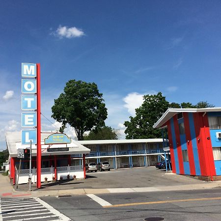 Village Motel Ellenville Kültér fotó