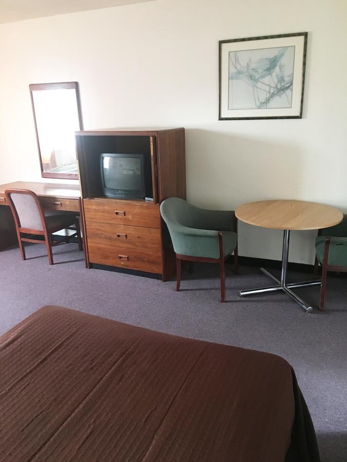 Village Motel Ellenville Kültér fotó
